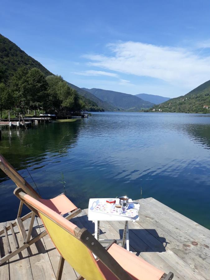 Villa Pliva Lake 3 ไยเซ ภายนอก รูปภาพ