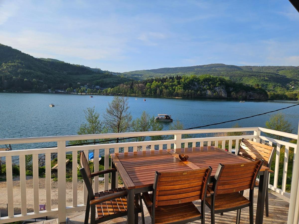 Villa Pliva Lake 3 ไยเซ ภายนอก รูปภาพ
